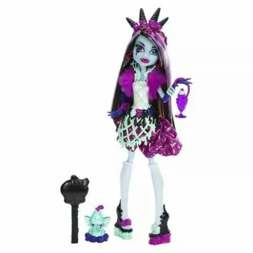 Эбби Боминейбл с аксессуарами "сладкие крики" от Mattel