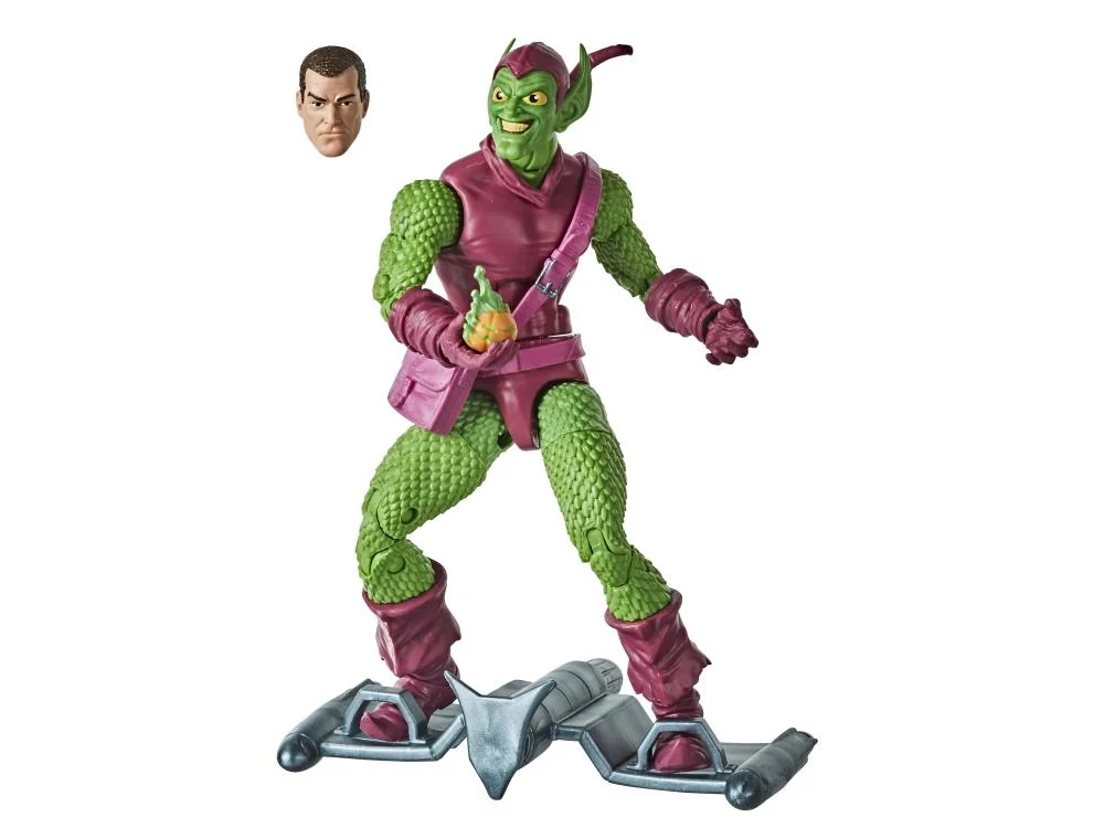 Зелёный гоблин со сменной головой, тыквой и глайдером  (15.5 см.) от Hasbro
